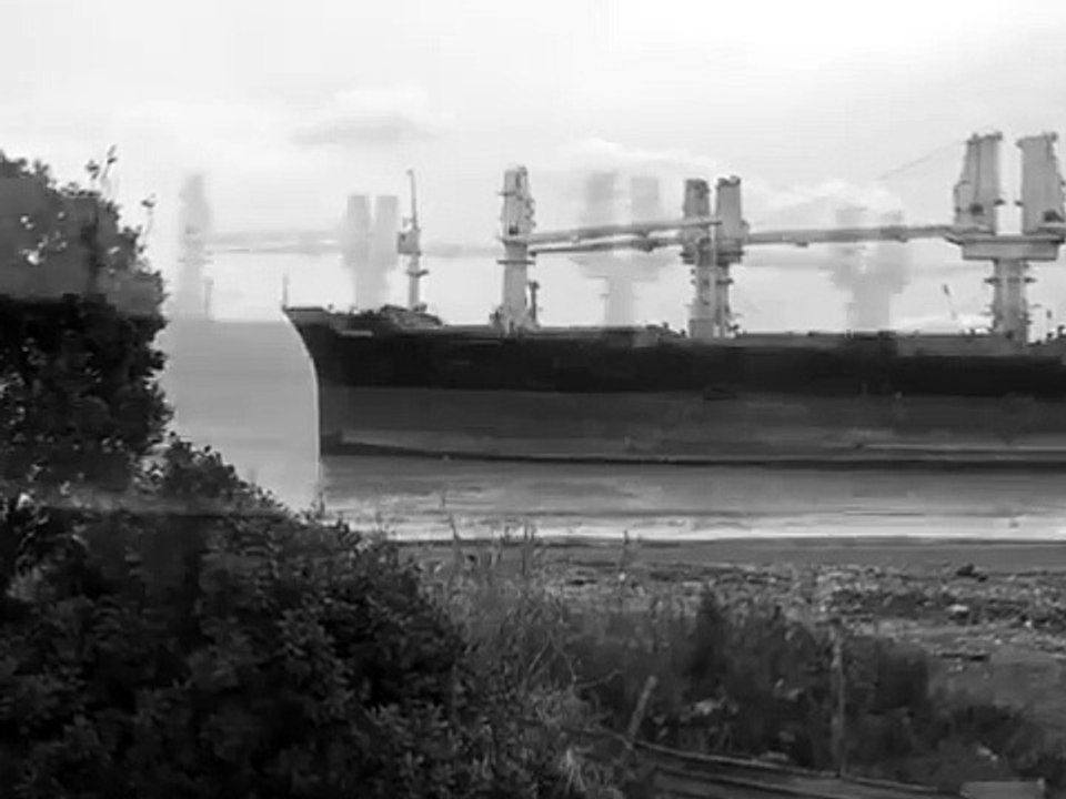 Nave mercantile "Yasmina Kingstown" - Salerno