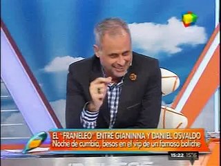 Gianinna Maradona y Daniel Osvaldo en un boliche