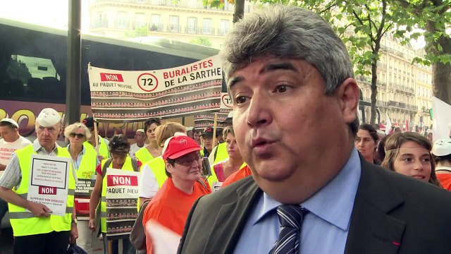 Contre le paquet neutre, les buralistes mobilisés à Paris