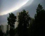 Zwaar onweer Hoogvliet 7 Augustus Deel 1,Met shelf cloud