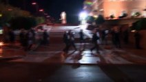 Grèce : violents heurts devant le Parlement à Athènes