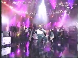 Mc Hammer - Pumps and a Bump (live)