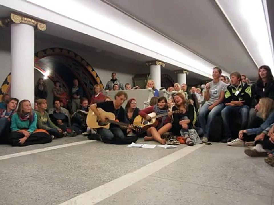 Lai visi mūsu Kungam dziedam; Viņš mana dzīvība @ Aglona (nakts)15/08/2011