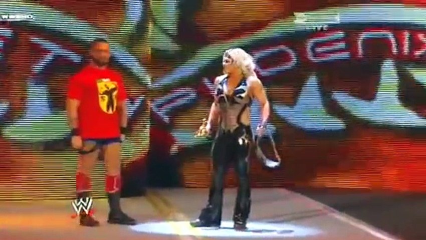 WWE Royal Rumble 2009 Melina vs Beth Phoenix