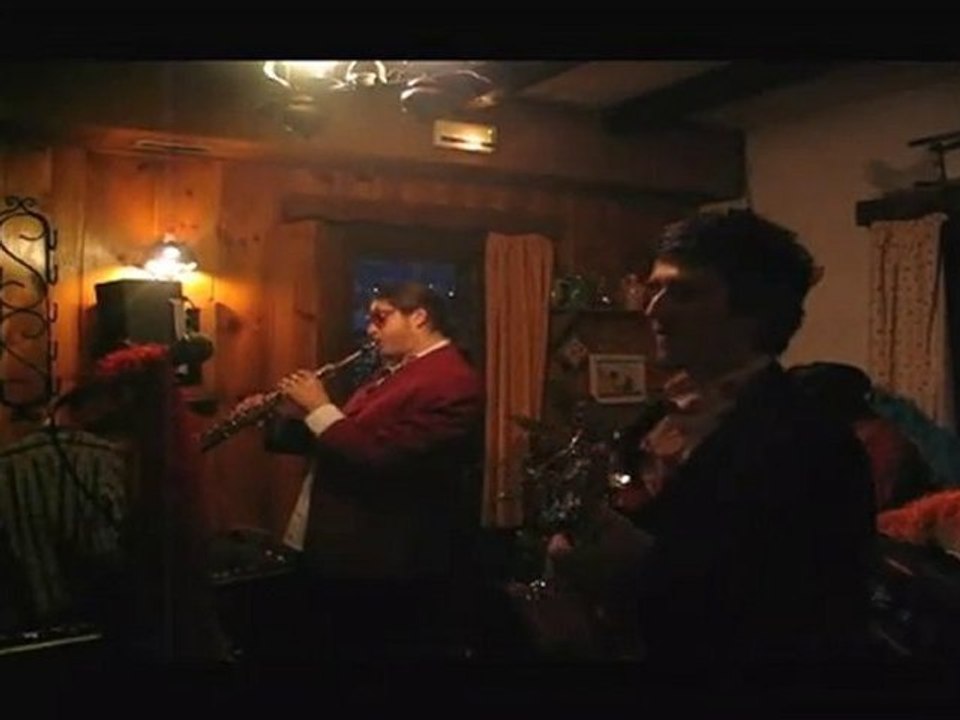 Clip dr brown