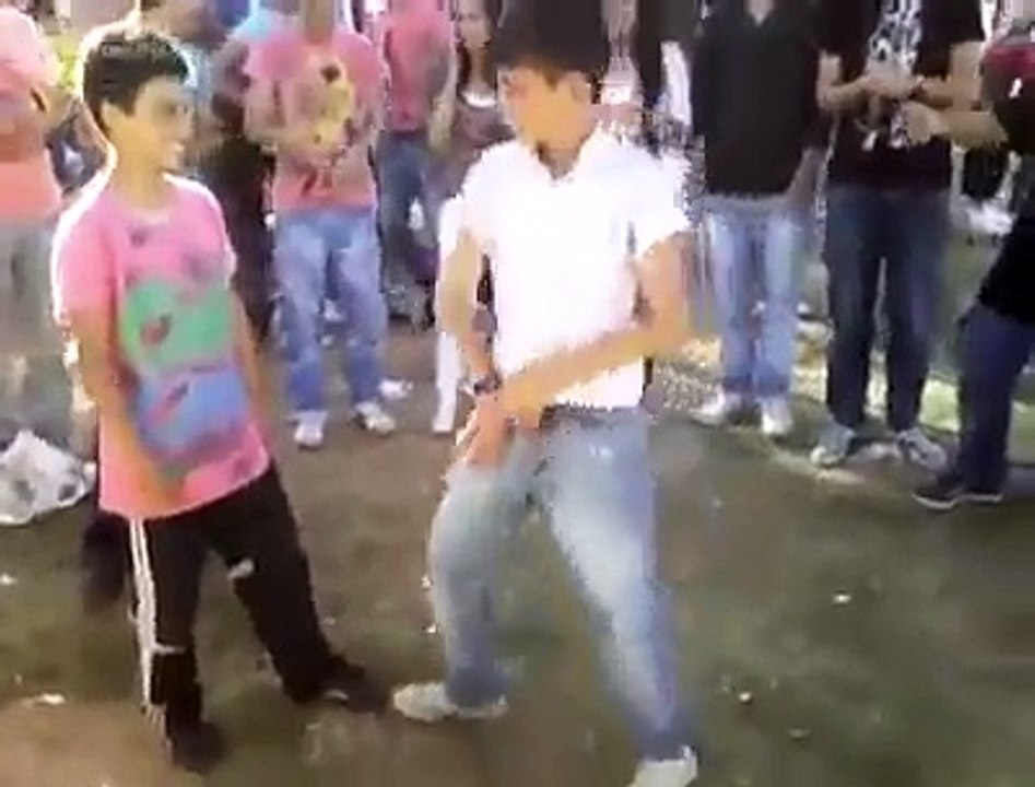 Apaçi Dansı - 2 çocuk apaçi dans kapışması -  Apache dance