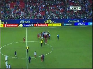 México clasificó a la final tras vencer 2-1 a Panamá con penales inexistentes