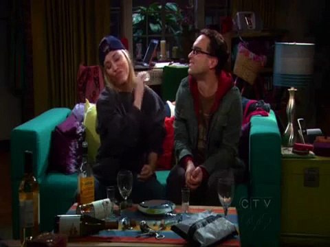 The Big Bang Theory - Leonard and Penny + Alcohol (Sub Español)