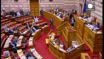 Grecia: parlamento approva II pacchetto riforme