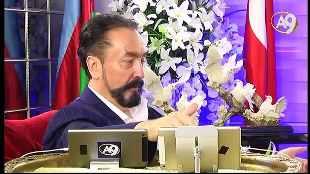 Büyüklük hissi insanın dine samimi olarak yaklaşmasını engeller.