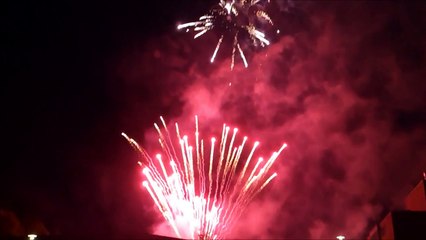 Feuerwerk am Weinberg