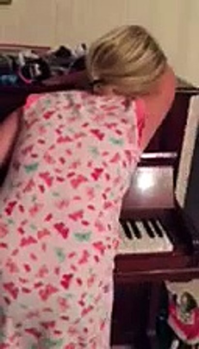 Girl, 12, plays the piano while sleepwalking