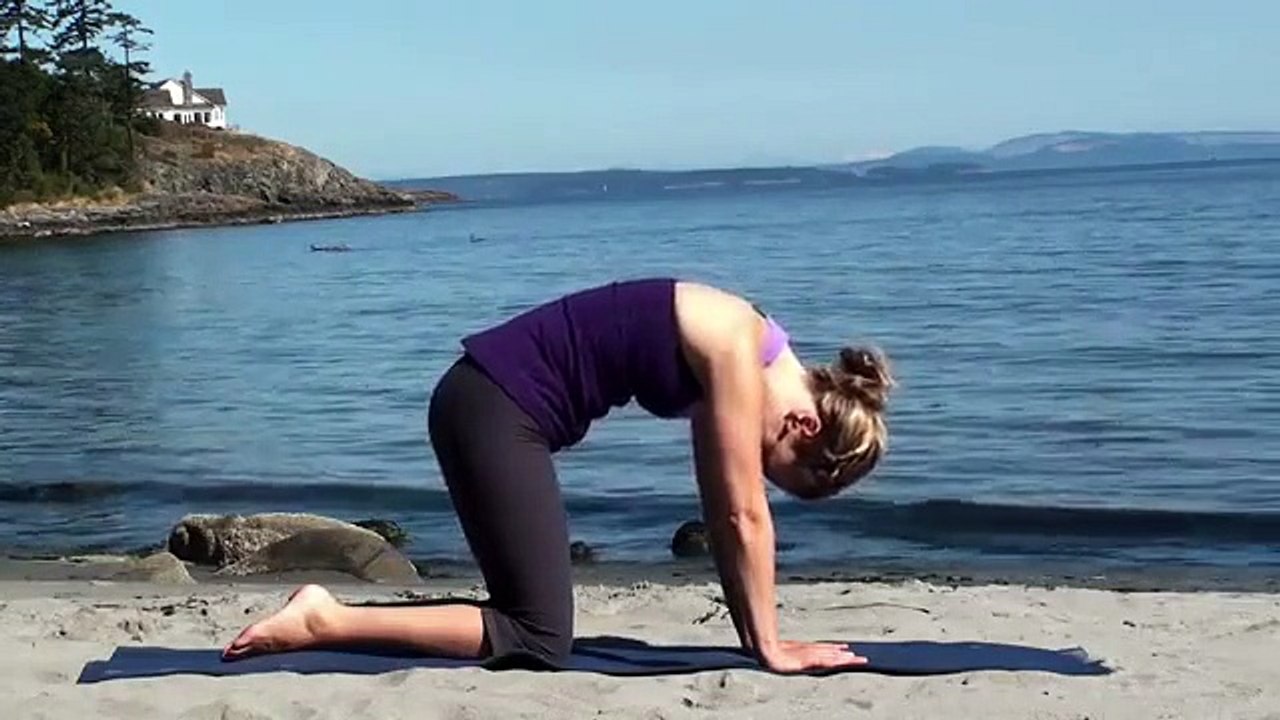 Bend and Stretch with Melissa McLeod yoga lesson