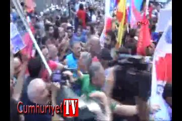 Samsun'daki Suruç yürüyüşünde kavga çıktı