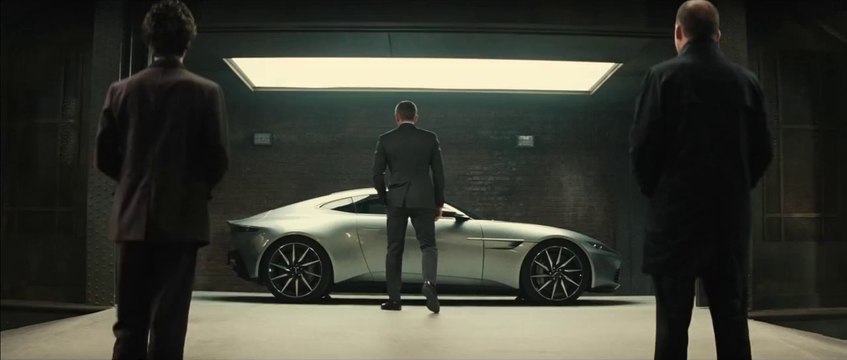 007 : L'Aston Martin DB10 à l'honneur dans le nouveau trailer de Spectre