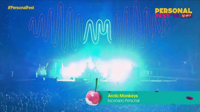 Arctic Monkeys - Knee Socks (Live at Personal Fest)