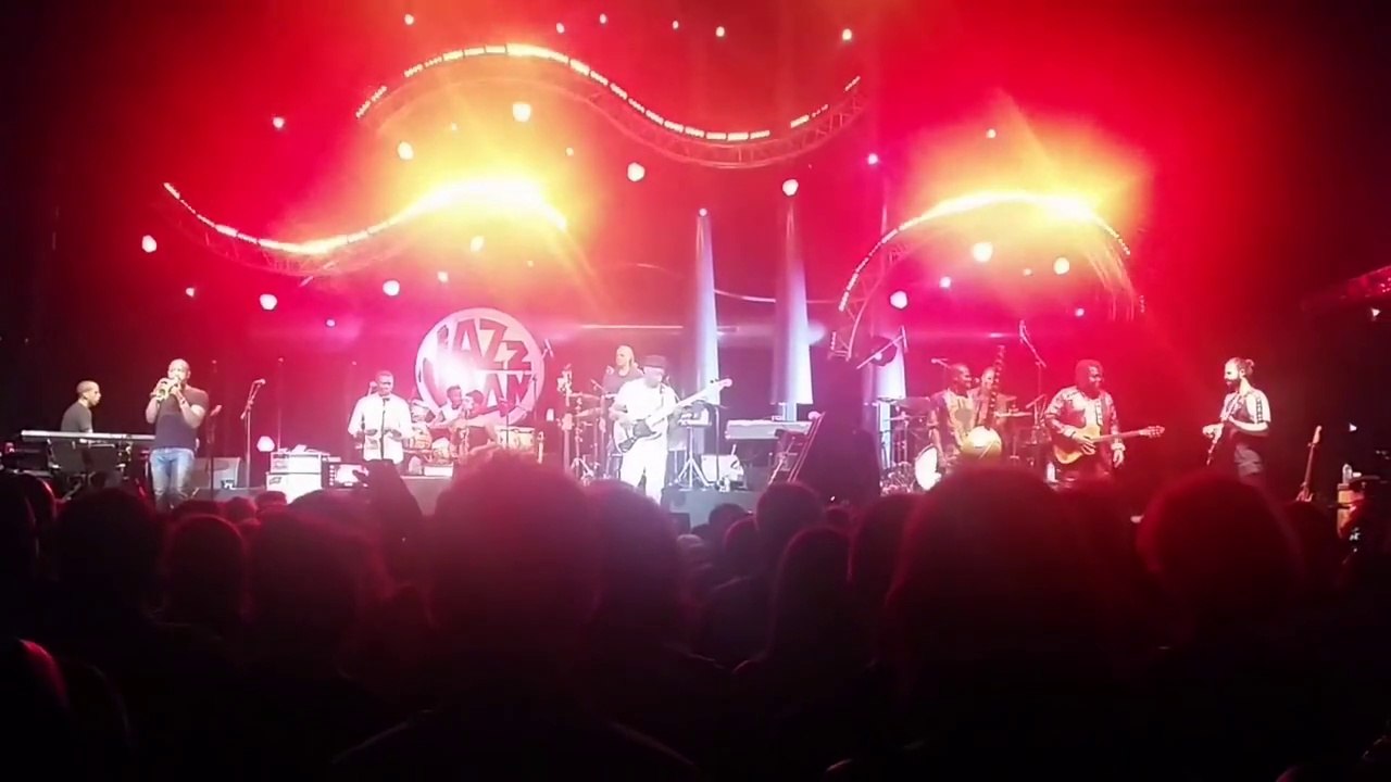 Marcus Miller - Hylife/Papa Was a Rolling Stone - Jazz à Juan, Juan-les-Pins 2015-07-18