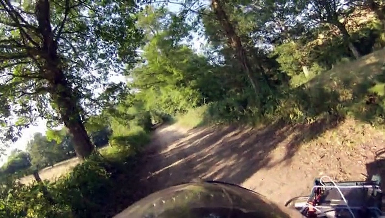 Promenade en quad dans les chemins