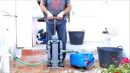 Bomba de agua manual doble impulsión casera