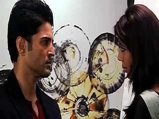 Reporters Clash Between Kabir ( Rajeev Khandelwal ) & Shreya ( Ankita )  Episode - 23-07-2015