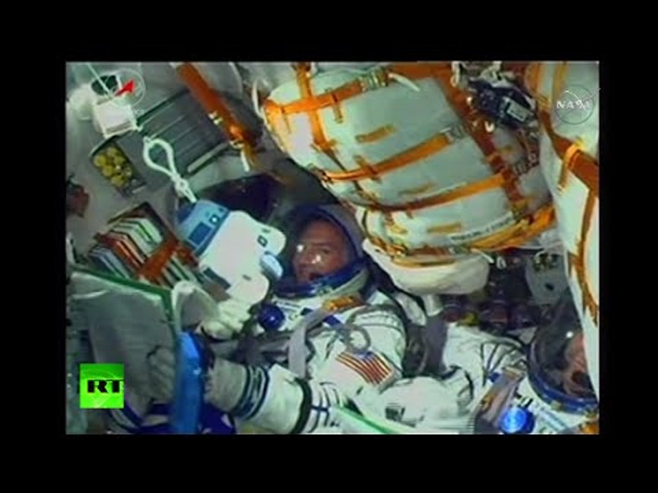 R2-D2 in Zero Gravity: Star Wars toy on its way to ISS