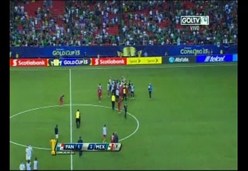 México 2-1 Panamá: árbitro Mark Geiger tuvo esta vergonzosa salida del campo (VIDEO)