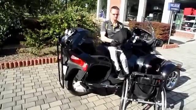 BRP Can-Am Spyder handicapped modification
