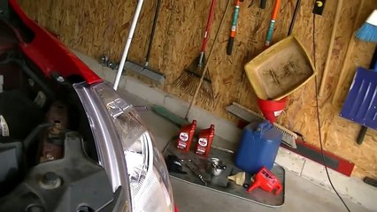 2007 Nissan Versa Coolant Change.avi