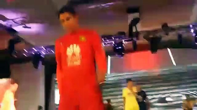 En pasarela, los jugadores del América presentaron nueva playera