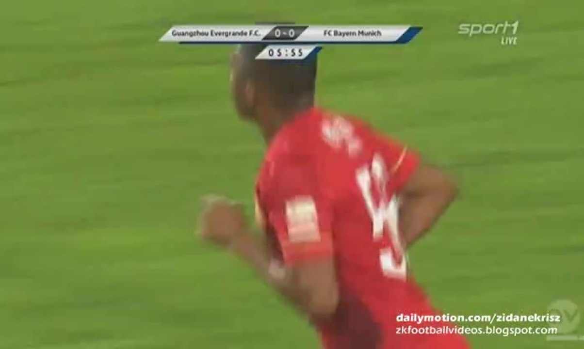 Robinho Big Chance - FC Bayern München v. Guangzhou Evergrande - Friendly 23.07.2015