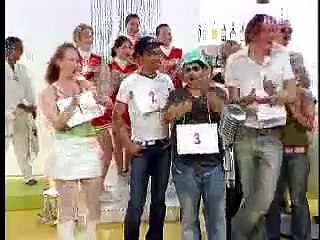 Aylar Lie - Karaoke TV!