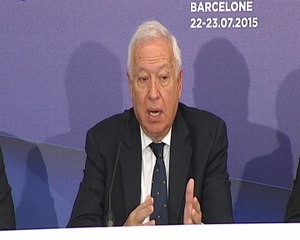 Margallo ve el "germen del totalitarismo" en Mas