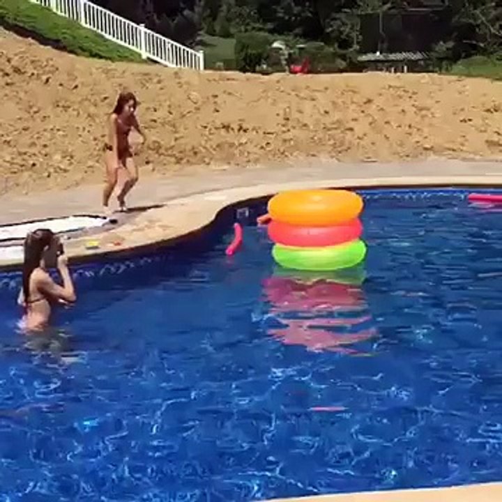 Mackenzie Ziegler At her New Pool!