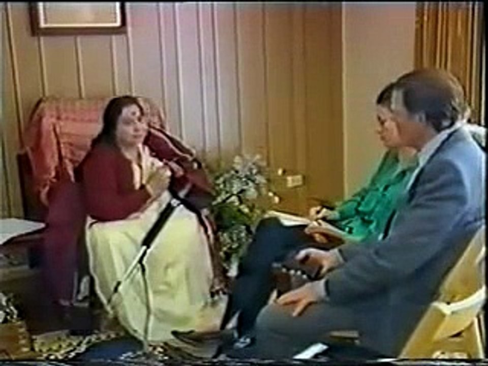 1990-0319 H.H. Shri Mataji Nirmala Devi, Press Conference, Canberra, Australia