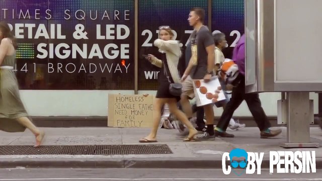 SDF drogué contre SDF père de famille experience sociale