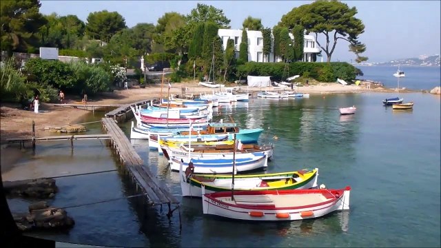 CAP D ANTIBES DU COTE DE LA PLAGE DES ONDES