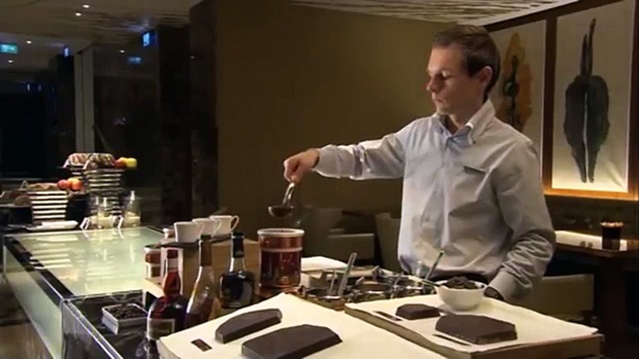 The Ritz-Carlton, Vienna - A Luxury Hotel Experience