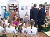 US First Lady MICHELLE OBAMA tours RUSSIAN school for ORPHANS  [ARCHIVE Footage]