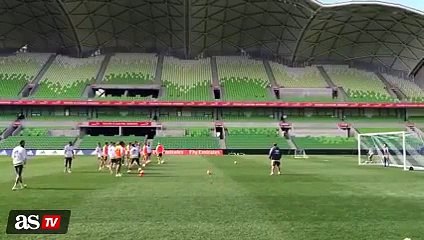 Real Madrid Crossbar challenge