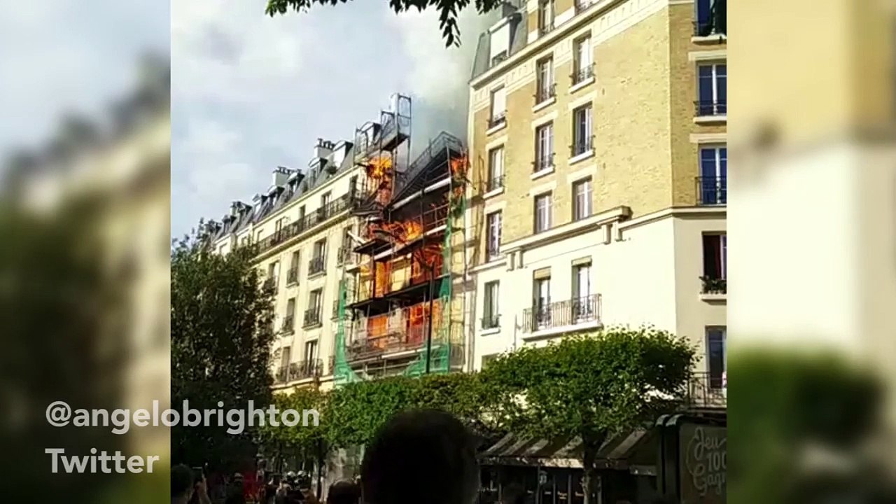 Les images amateur de l'incendie à Levallois-Pe...