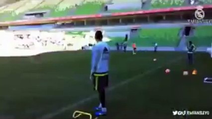 Cristiano Ronaldo Amazing Rabona Goal on Real Madrid Training 2015