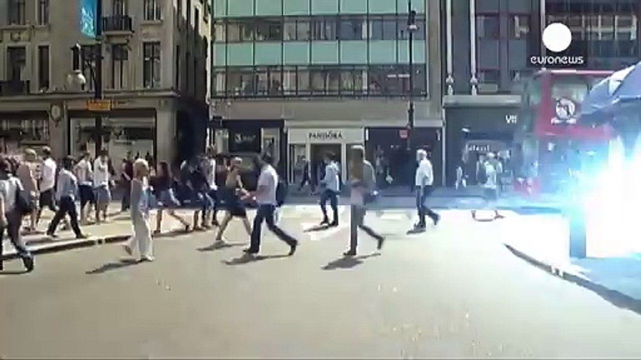 تراجع مبيعات التجزئة في بريطانيا