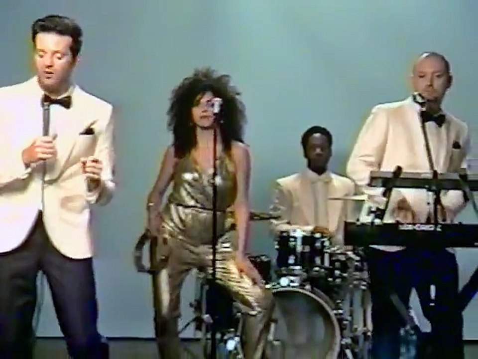 Tuxedo - So Good