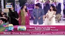 Ramzan Kia Khatam Hua Nida Yasir Apne Guests K Sath Dance Karne Lagi