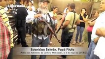 Autodefensas arriban a La MIra, a poca distancia de Lázaro Cárdenas