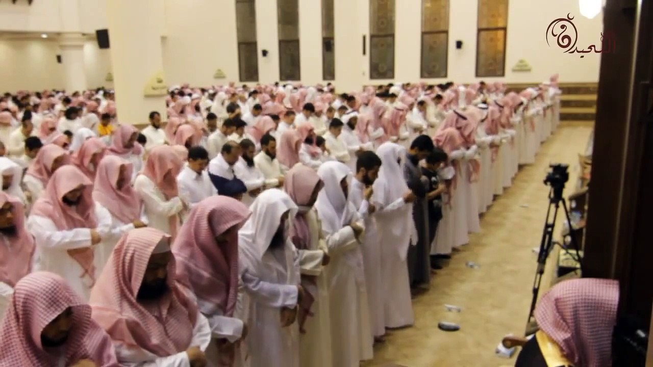 تلاوة رائعة بمقام العجم من الليلة 4 للشيخ محمد اللحيدان
