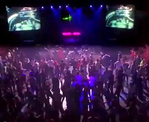 Град мочит :)