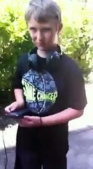 Kid dance to whatch me and fails