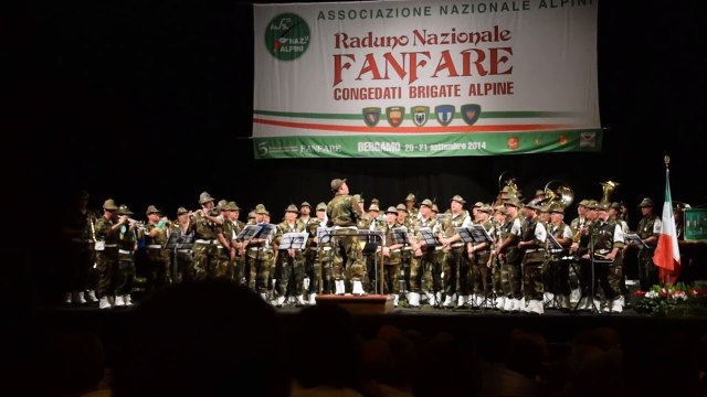 Congedati Fanfara del Cadore- La bella del Cadore