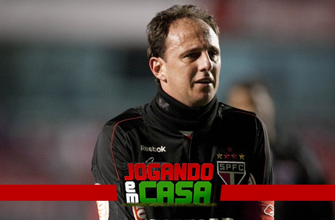 "Ficou marcado porque a torcida não gosta do Rogério Ceni", revela Robinho sobre gol do meio do campo